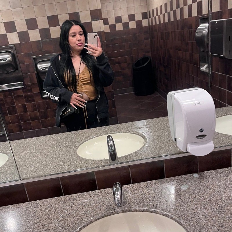 Ashalaylay (rey_ashley) Snapchat Stories, Spotlight & Lenses