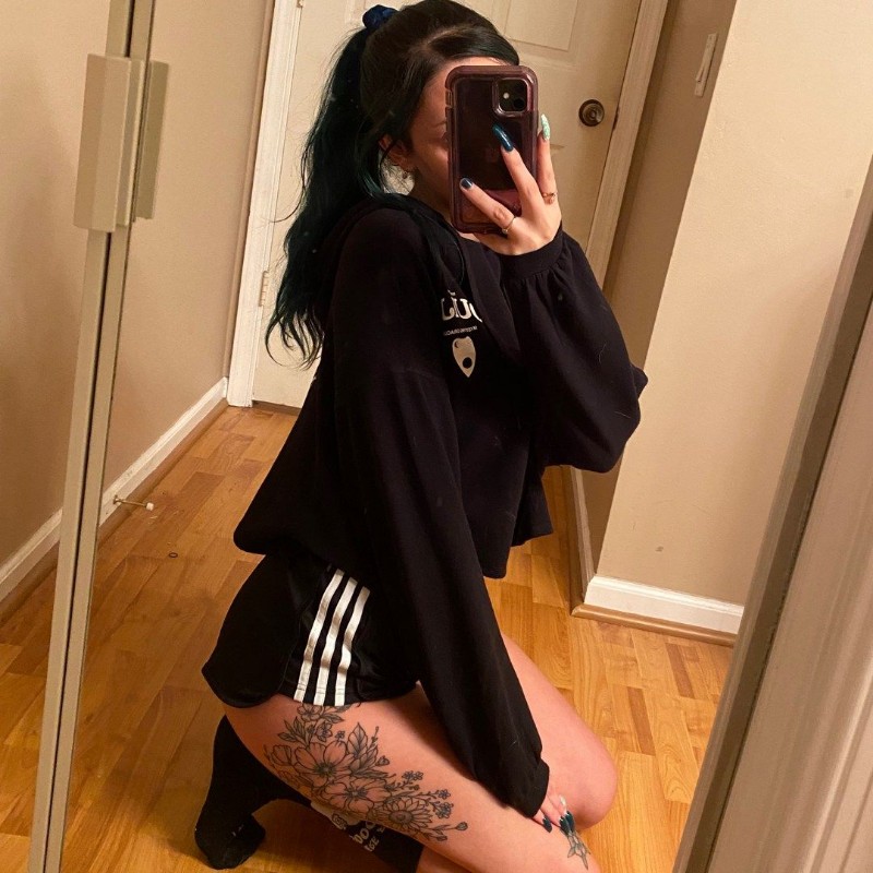 rissa ( rissa) Snapchat Stories, Spotlight & Lenses
