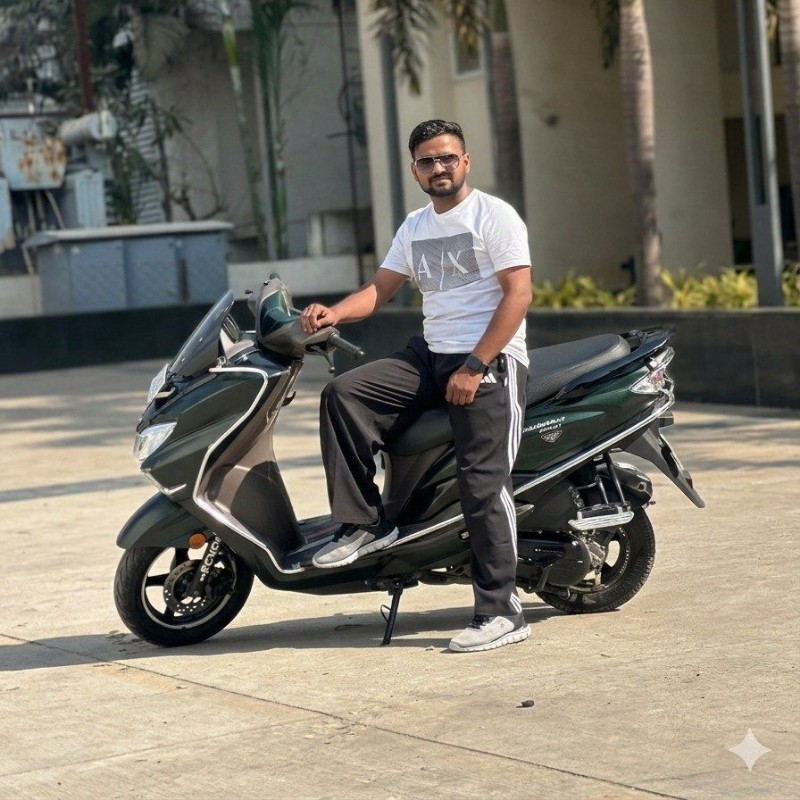 adil Raj (@roxyboyraj7) | Snapchat Stories, Spotlight & Lenses