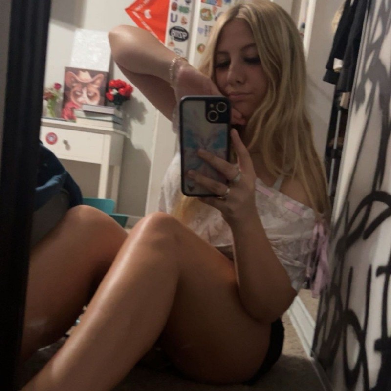 Ry💞 ( rylie reid) Snapchat Stories, Spotlight & Lenses