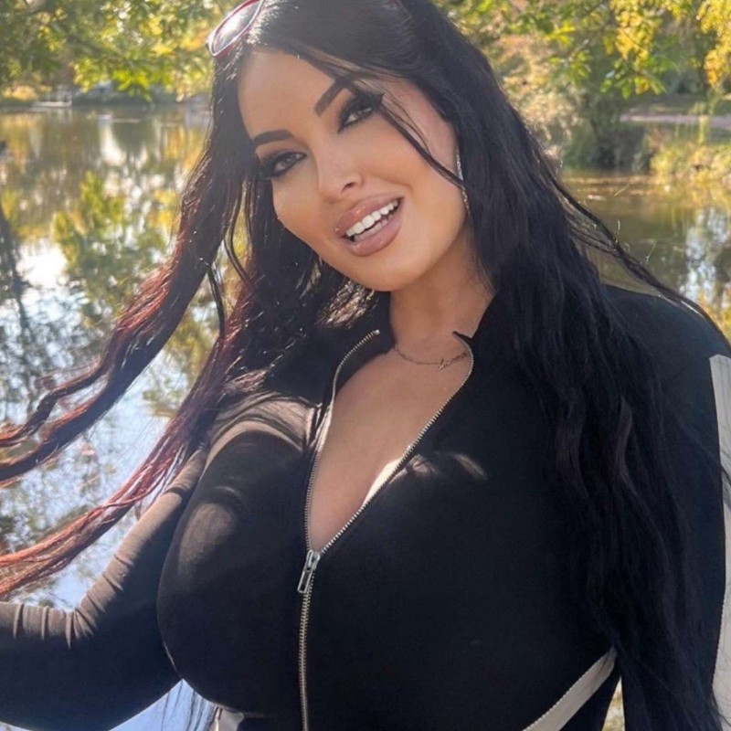 RYMA DANS LE 94 ryma tdi Snapchat Stories Spotlight Lenses RYMA DANS LE 94 ryma tdi Snapchat Stories Spotlight Lenses