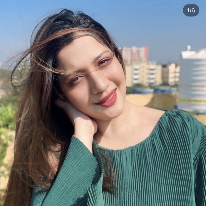 Sadaf Diaries (@sadaf_diaries) | Snapchat Stories, Spotlight & Lenses