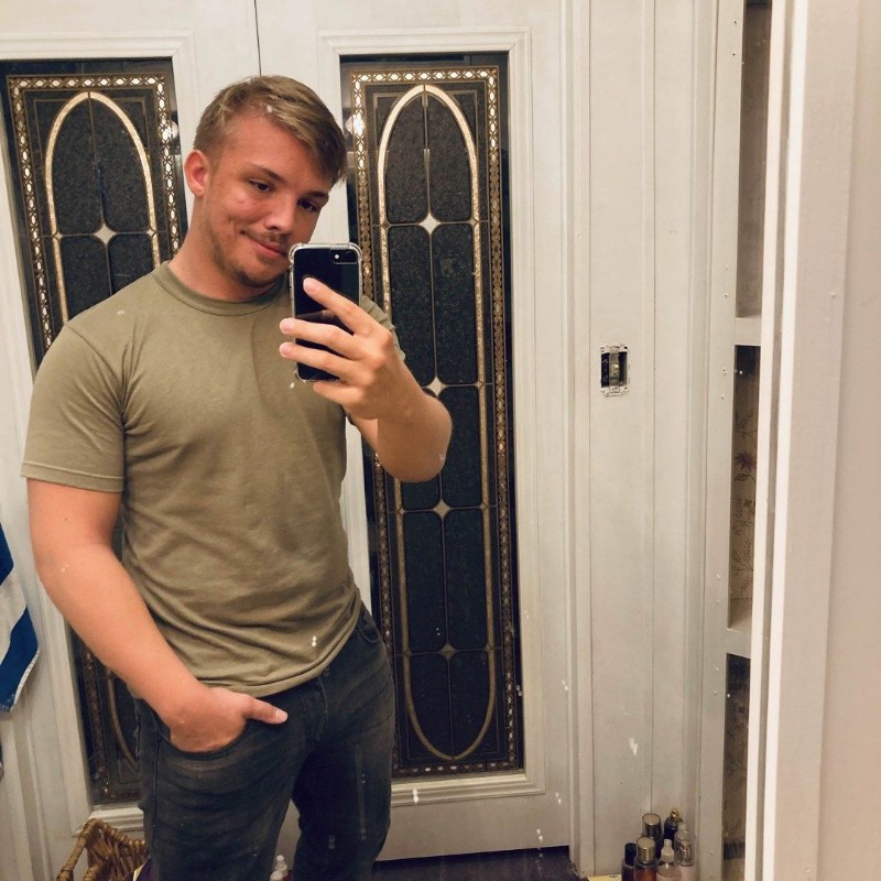 Sam (@sammydofficial) | Snapchat Stories, Spotlight & Lenses