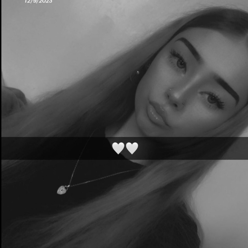 SummerA🤍 (@savis04) | Snapchat Stories, Spotlight & Lenses
