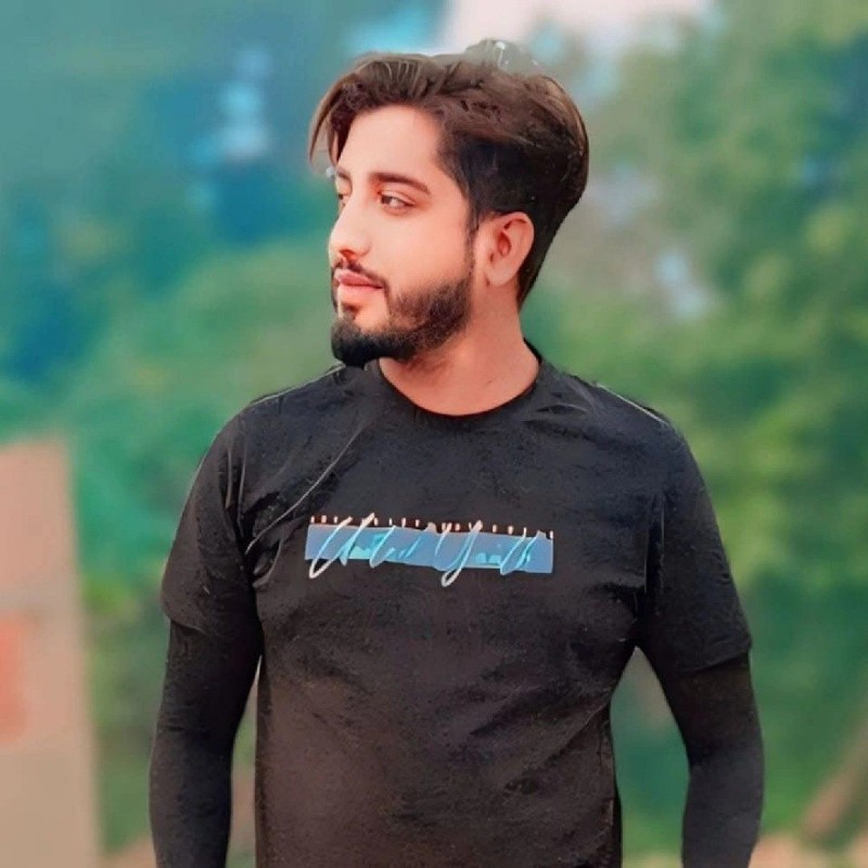 Shakil R Square Shakil (@shakil_7829) | Snapchat Stories, Spotlight & Lenses