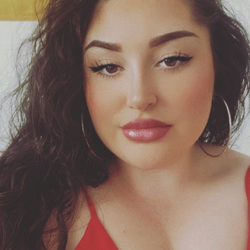 Shannon Leyba shannnleeey Snapchat Stories Spotlight Lenses shannon-leyba-shannnleeey-snapchat-stories-spotlight-lenses