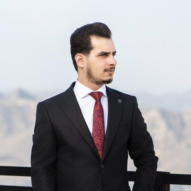 Shemal Shahab Mziri (shemalmziri) Snapchat Stories, Spotlight & Lenses