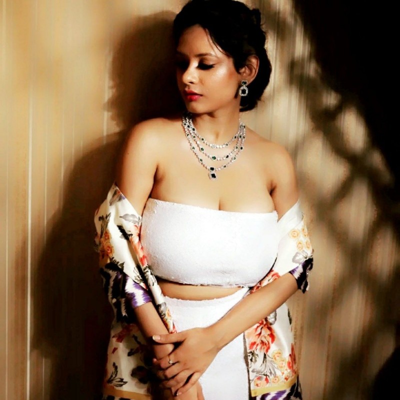 Shivona Sinha (@shiva_holic7) | Snapchat Stories, Spotlight & Lenses