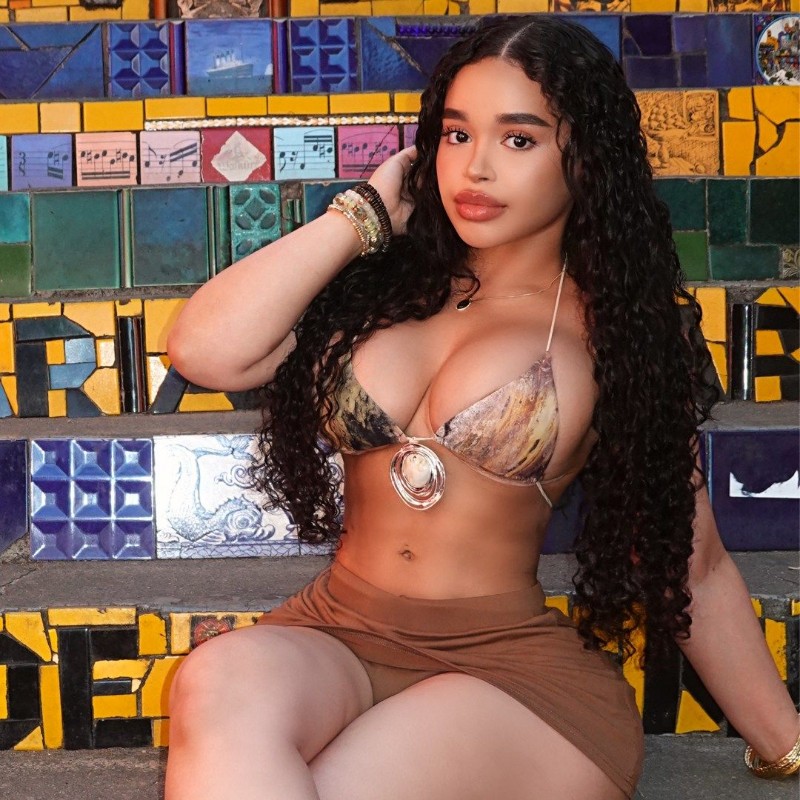 Giselle (sickathanuravrg) Snapchat Stories, Spotlight & Lenses(00)