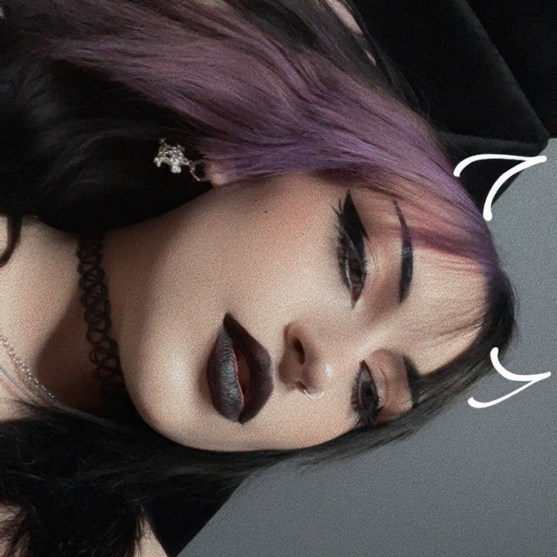 CheyChey (@simplyvile) | Snapchat Stories, Spotlight & Lenses