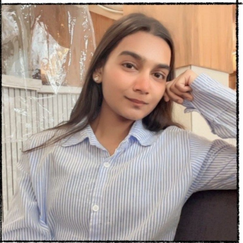 Simran ️ (@simran26hans) | Snapchat Stories, Spotlight & Lenses