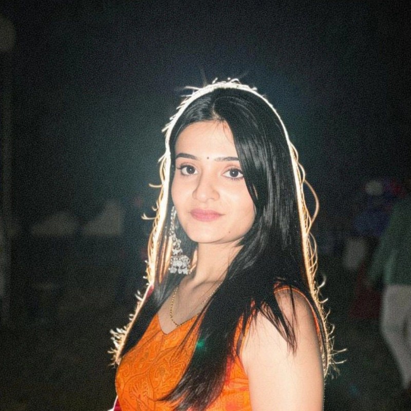 Simran Yadav (@simuu.1411) | Snapchat Stories, Spotlight & Lenses