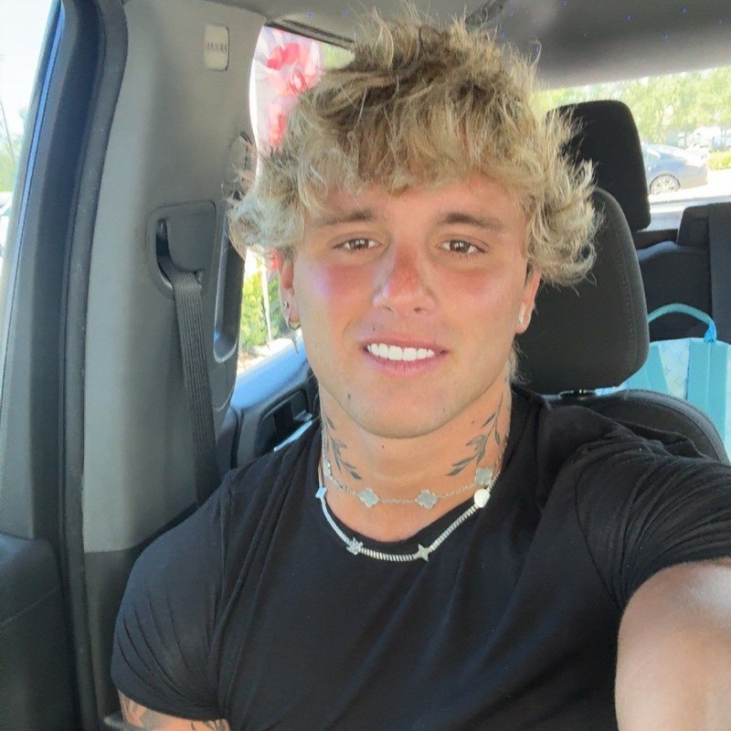 SP (@spencerstew3) | Snapchat Stories, Spotlight & Lenses