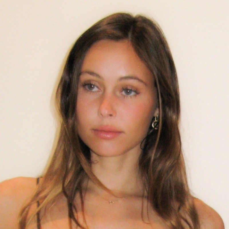 stella barey (stellabareyyy) Snapchat Stories, Spotlight & Lenses