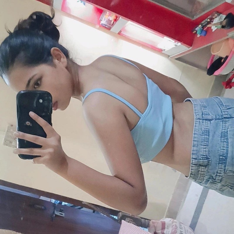 Suhani🌷 (@suhani52690) | Snapchat Stories, Spotlight & Lenses