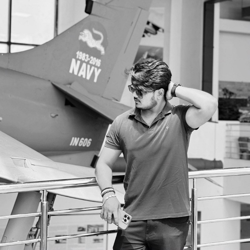 Swayam Swaya M Snapchat Stories Spotlight Lenses