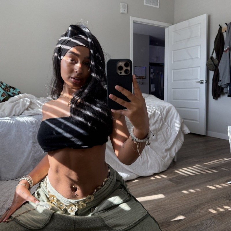 taylor bootsma (@taylorbootsma11) Snapchat Stories, Spotlight & Lenses