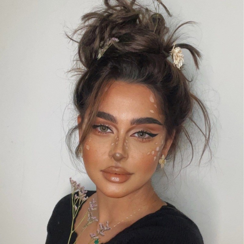 Basmah Adam (the_b07) Snapchat Stories, Spotlight & Lenses