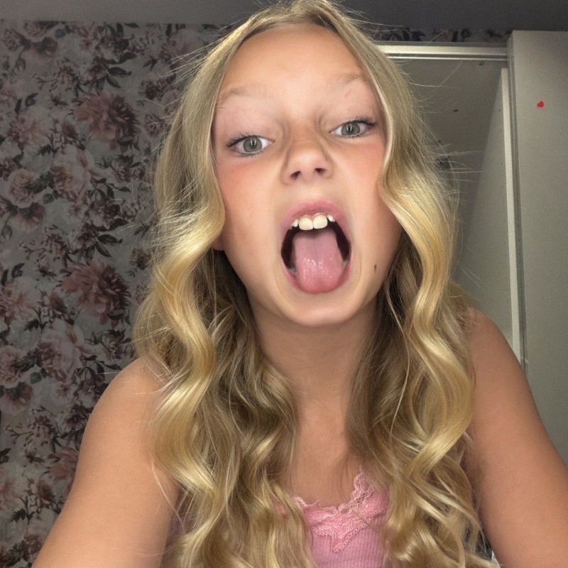 🎀Kärring🎀 🎀Nu Kommer Jag🎀 (@thindra_foitzik) | Snapchat Stories ...