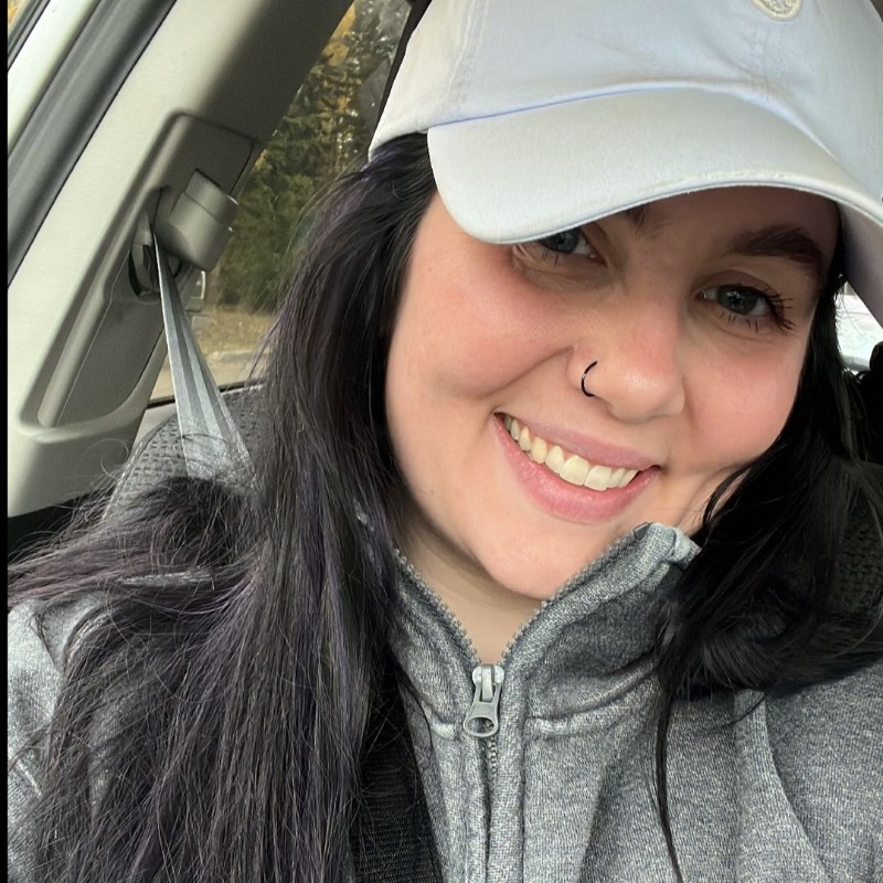 Sara (@verysmolhat) | Snapchat Stories, Spotlight & Lenses