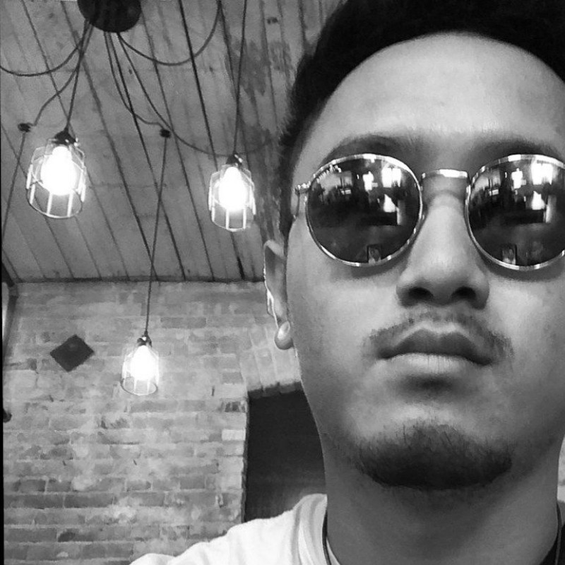 SWAYZEE (xpatmysterx) Snapchat Stories, Spotlight & Lenses