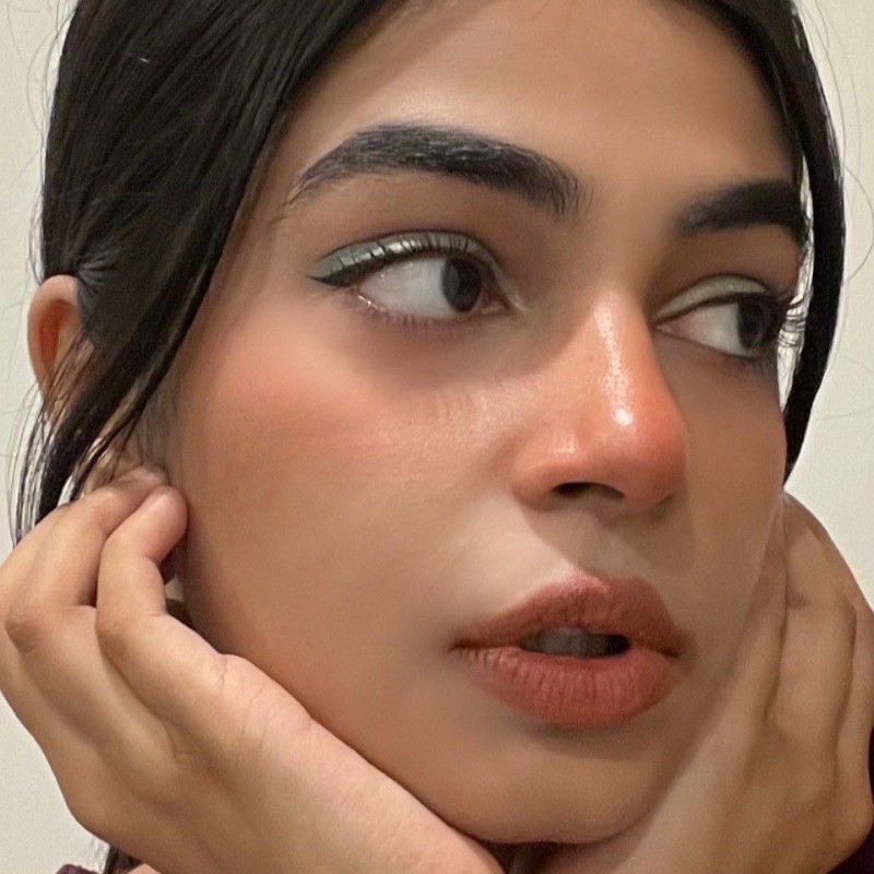 Yashita Chandrashekhar (yashitac) Snapchat Stories, Spotlight & Lenses