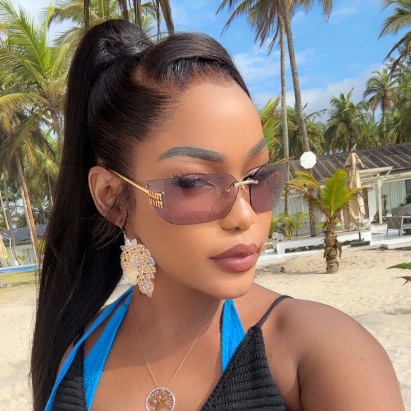 Yasmine D ( yasmiina_23) Snapchat Stories, Spotlight & Lenses