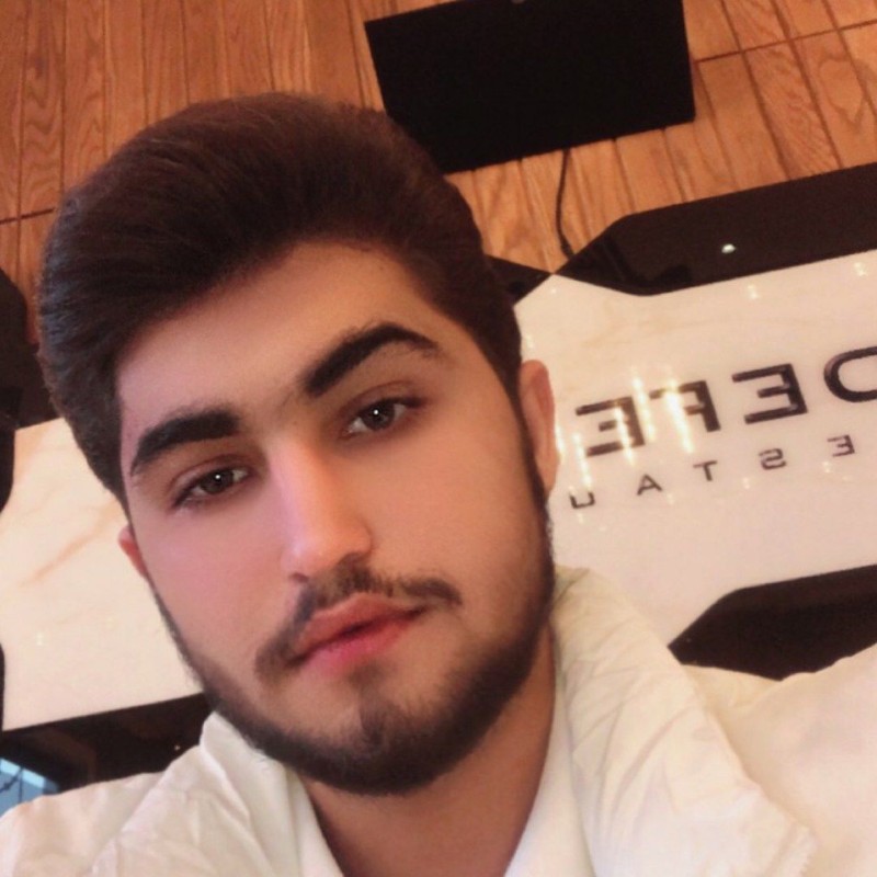 yons (@yons2398) | Snapchat Stories, Spotlight and Lenses