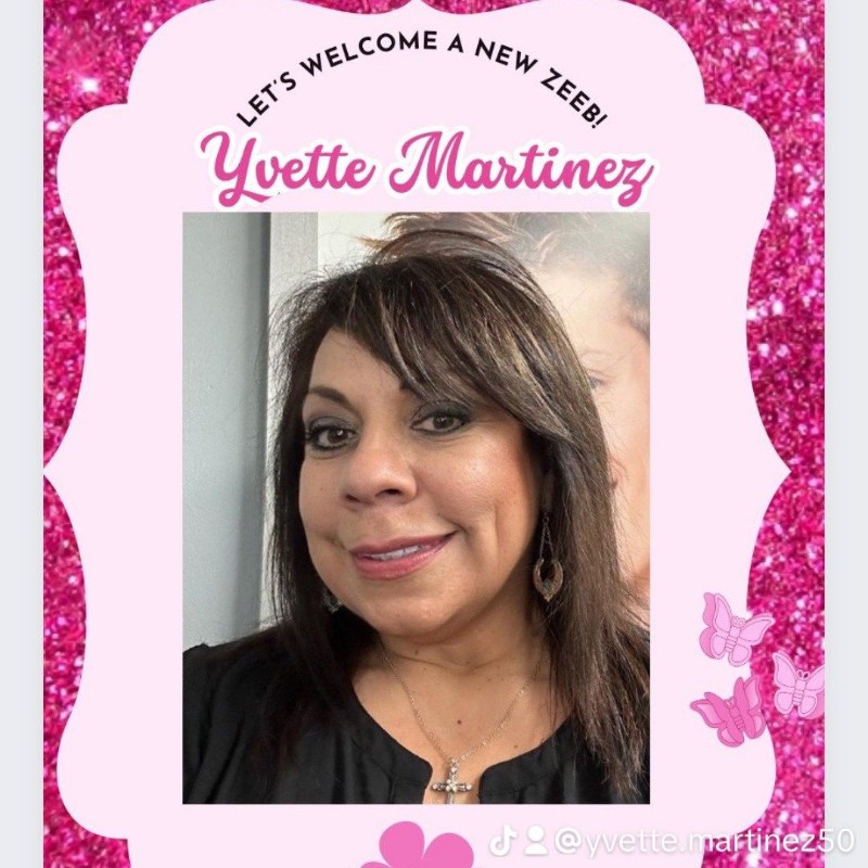 Yvette Martinez(yvette_mart2302) เรื่องราว Snapchat ตลอดจน Spotlight