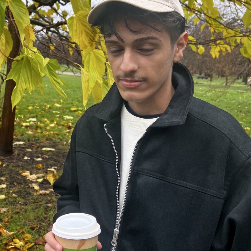 lion (z7lion) Snapchat Stories, Spotlight & Lenses