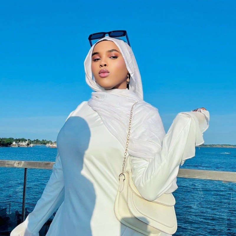 Zeynu🇸🇴🇬🇶 (@zeynab_c202) | Snapchat Stories, Spotlight & Lenses