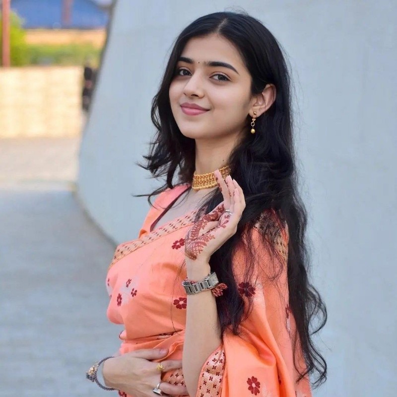 Zoya Khan (@zoya.106) | Snapchat Stories, Spotlight & Lenses