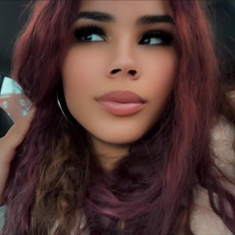 Zaida Velazquez (@zvelazquez920) | Snapchat Stories, Spotlight & Lenses